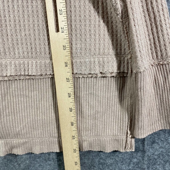 Free People Thermal Top Small Sand Beige Waffle Knit Long Sleeve Oversized - Picture 9 of 14